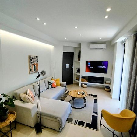 Floral Home 1 - Ground Floor Apt With Courtyard And Private Parking! Athen Exterior foto