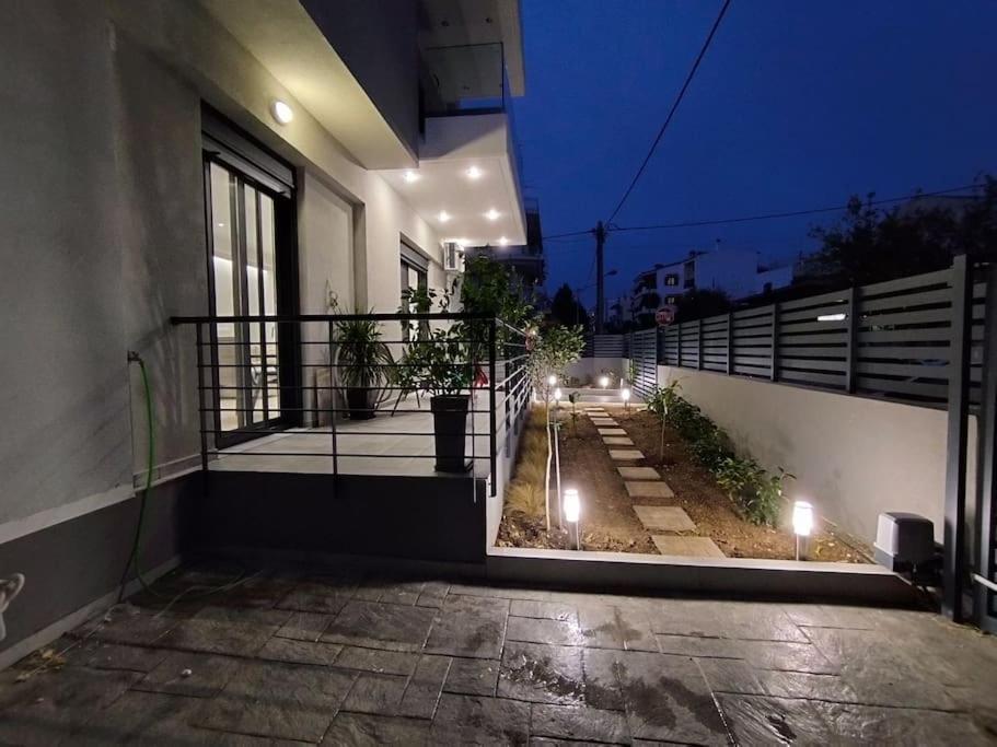 Floral Home 1 - Ground Floor Apt With Courtyard And Private Parking! Athen Exterior foto