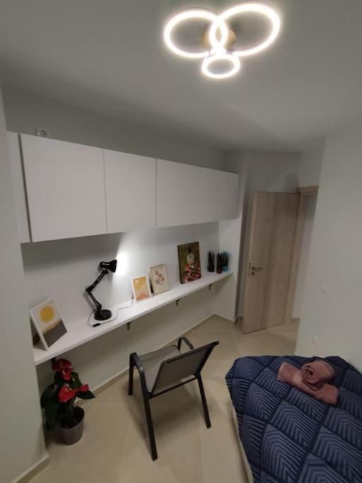 Floral Home 1 - Ground Floor Apt With Courtyard And Private Parking! Athen Exterior foto
