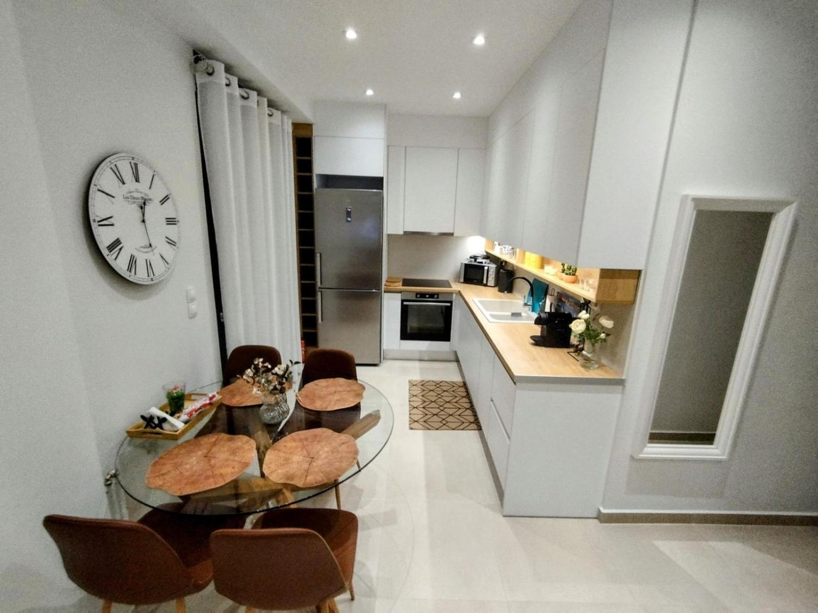 Floral Home 1 - Ground Floor Apt With Courtyard And Private Parking! Athen Exterior foto